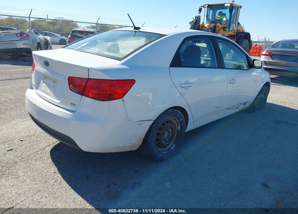 2010 KIA FORTE VIN: KNAFU4A24A5236190