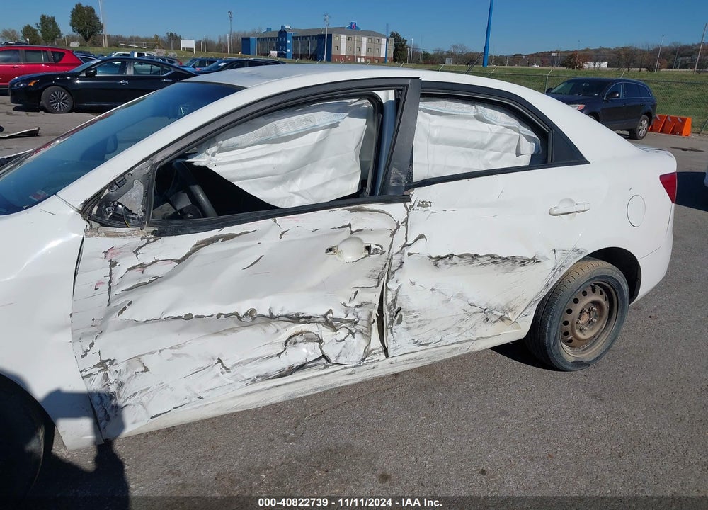 2010 KIA FORTE VIN: KNAFU4A24A5236190