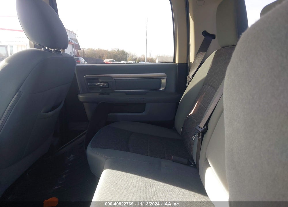 2015 RAM 1500 BIG HORN VIN: 1C6RR7LM0FS718592