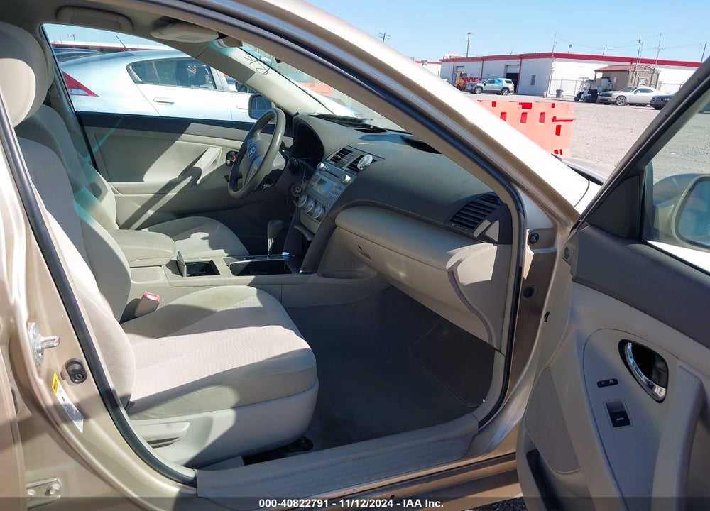 2011 TOYOTA CAMRY LE VIN: 4T1BF3EK3BU714067