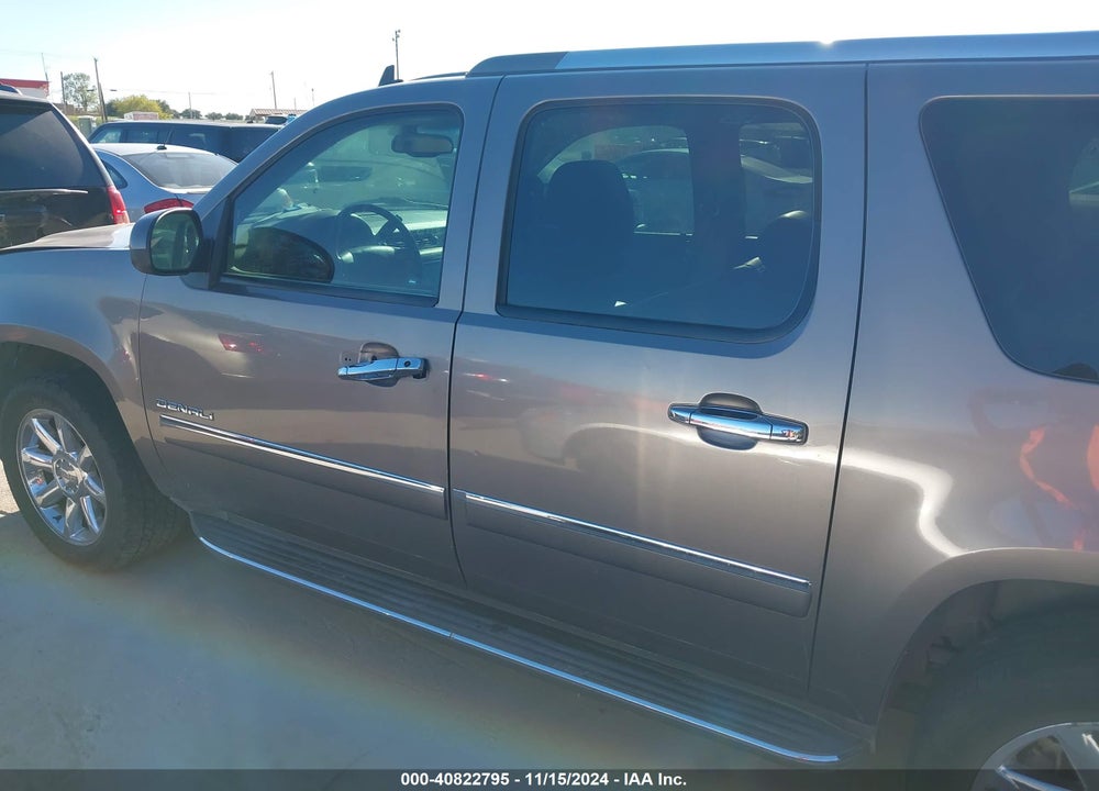 2012 GMC YUKON XL 1500 DENALI VIN: 1GKS1MEF2CR278686