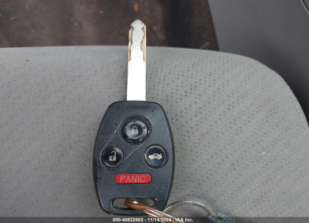 2013 HONDA CIVIC LX VIN: 2HGFB2F51DH572751