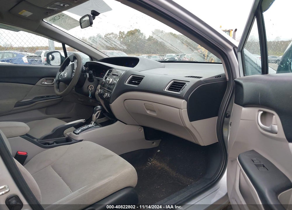 2013 HONDA CIVIC LX VIN: 2HGFB2F51DH572751