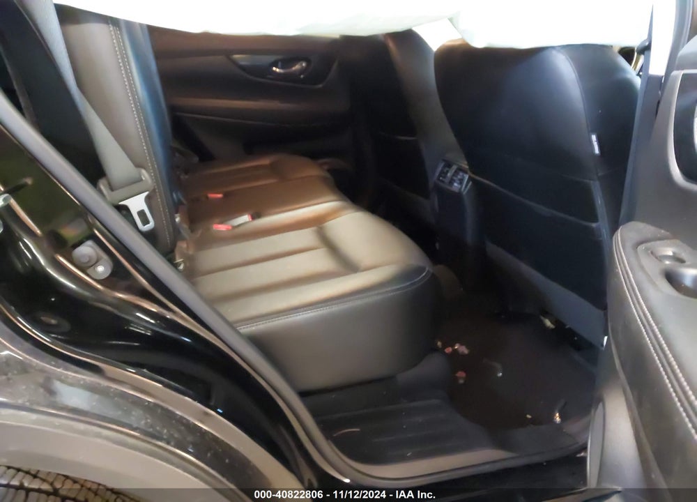 2018 NISSAN ROGUE SL VIN: JN8AT2MV9JW317677