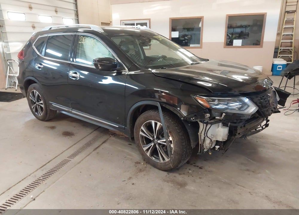 2018 NISSAN ROGUE SL VIN: JN8AT2MV9JW317677