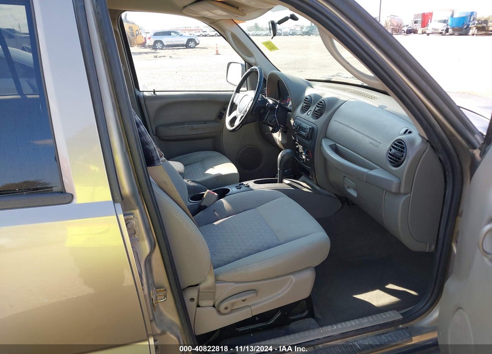 2006 JEEP LIBERTY SPORT VIN: 1J4GL48KX6W152113