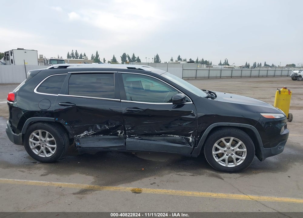 2015 JEEP CHEROKEE LATITUDE VIN: 1C4PJLCSXFW712192