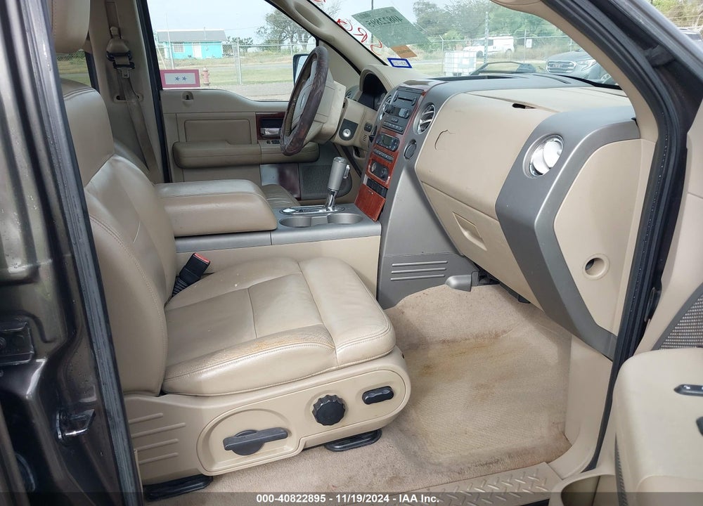 2006 FORD F-150 LARIAT/XLT VIN: 1FTPW12566KB83560