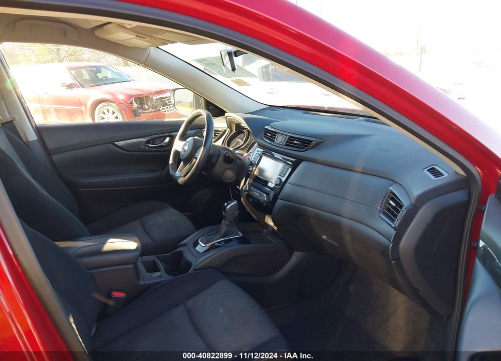 2017 NISSAN ROGUE SV VIN: JN8AT2MT4HW390965