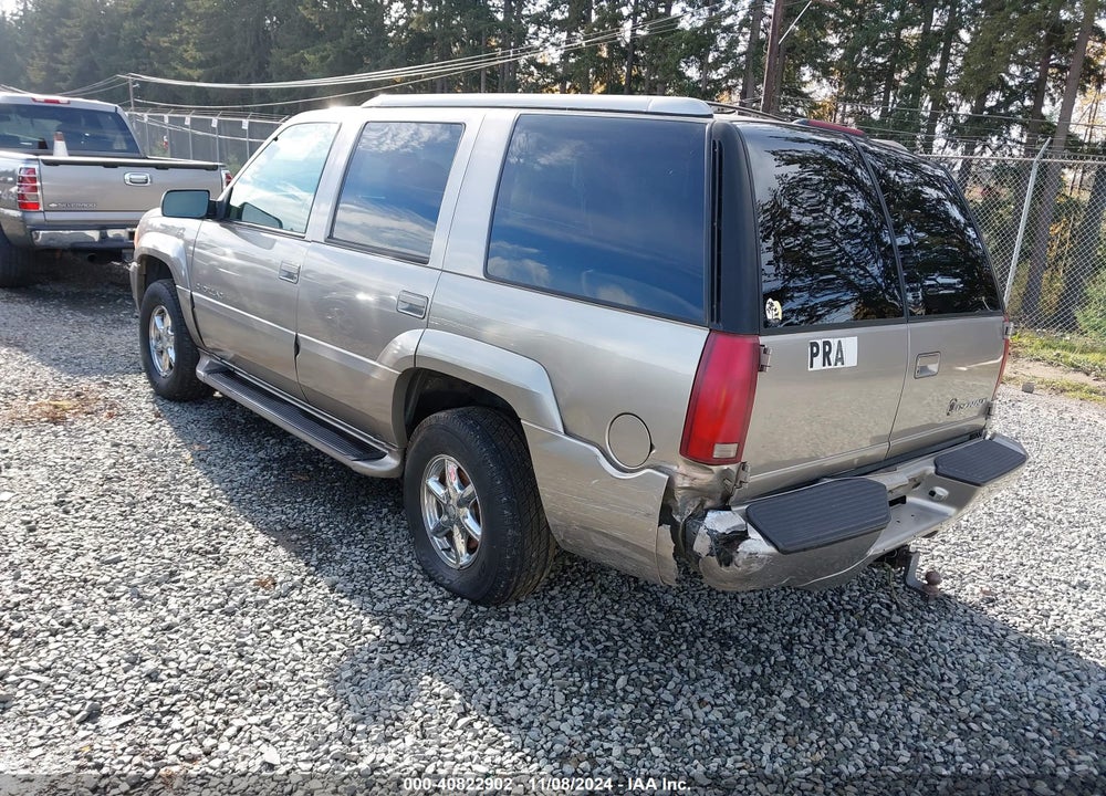 2000 CADILLAC ESCALADE STANDARD VIN: 1GYEK13R1YR131178