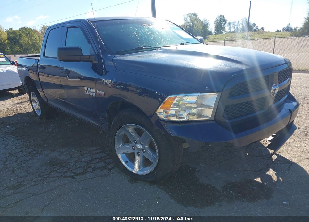 2015 RAM 1500 EXPRESS VIN: 1C6RR6KT1FS517612