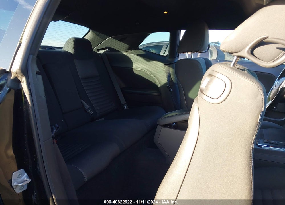 2012 DODGE CHALLENGER SXT VIN: 2C3CDYAG6CH258183