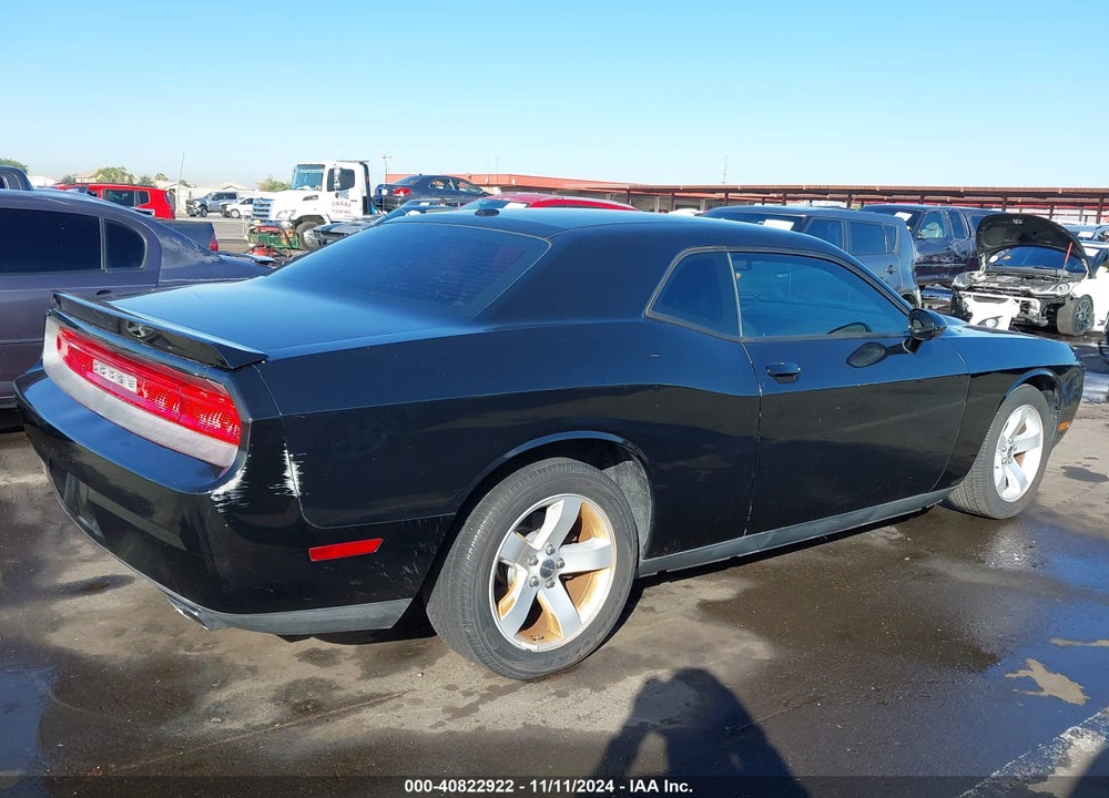 2012 DODGE CHALLENGER SXT VIN: 2C3CDYAG6CH258183