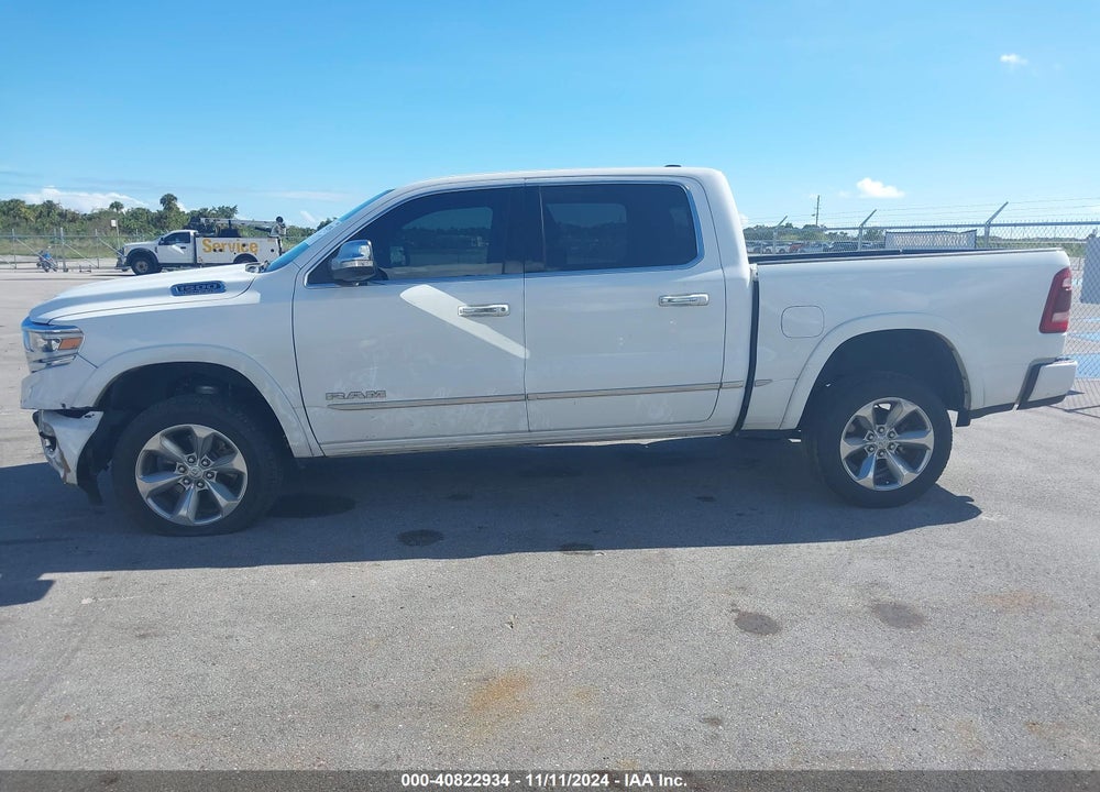 2020 RAM 1500 LIMITED 4X4 5'7 BOX VIN: 1C6SRFHT3LN414341