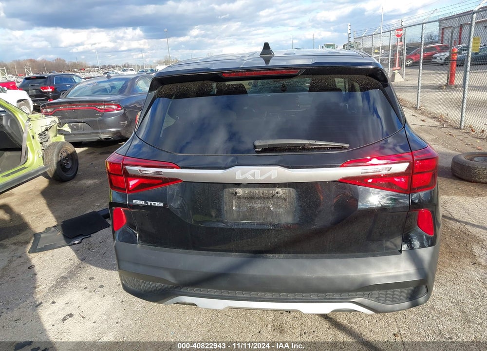2023 KIA SELTOS LX VIN: KNDEPCAA7P7380708