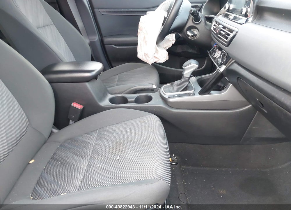 2023 KIA SELTOS LX VIN: KNDEPCAA7P7380708