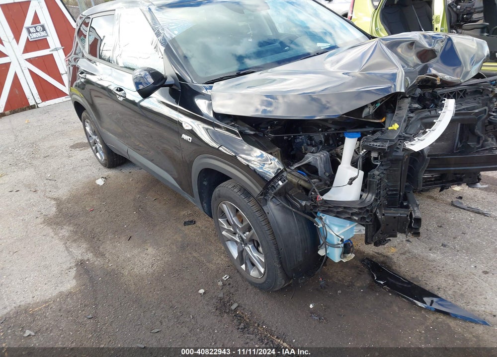 2023 KIA SELTOS LX VIN: KNDEPCAA7P7380708