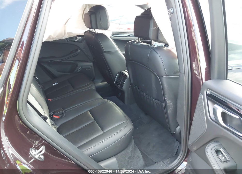 2024 PORSCHE MACAN T VIN: WP1AA2A55RLB19681