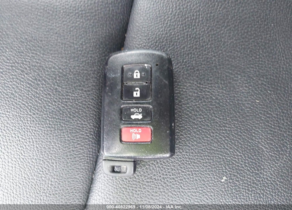 2014 TOYOTA COROLLA VIN: 2T1BURHE1EC110196