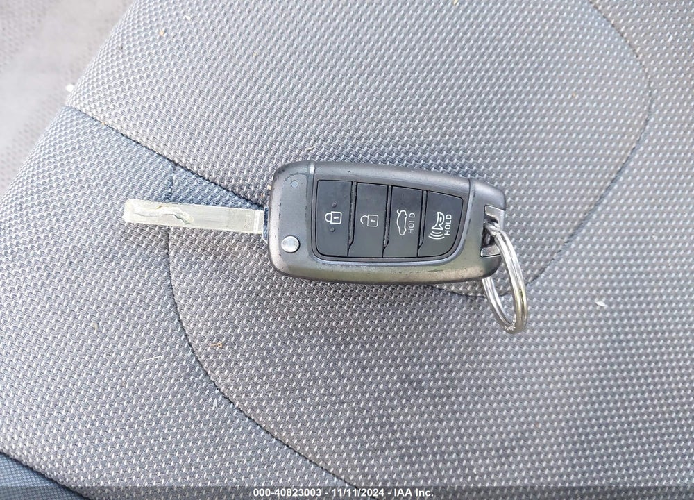 2021 HYUNDAI ELANTRA SE VIN: 5NPLL4AG2MH016426