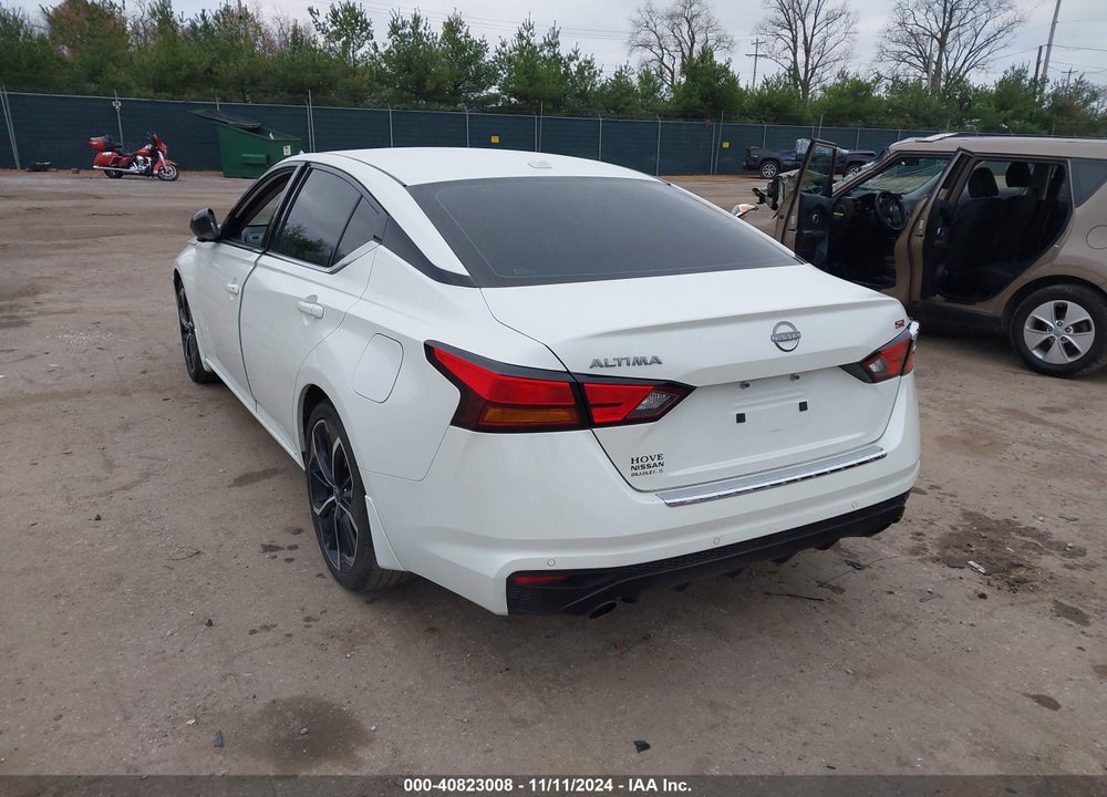 2023 NISSAN ALTIMA SR FWD VIN: 1N4BL4CV8PN302623
