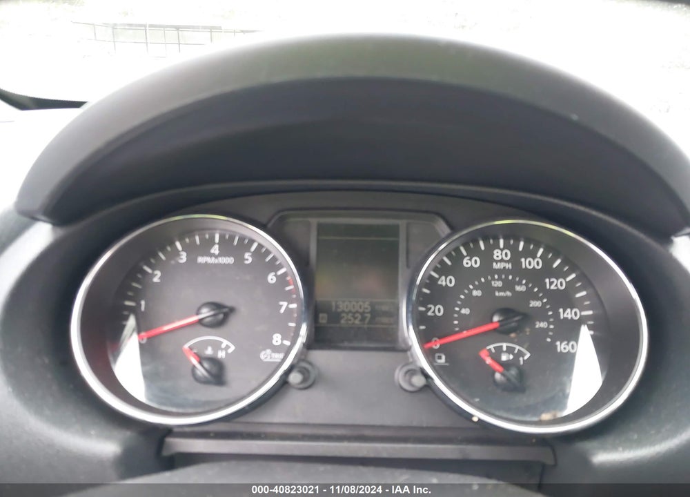 2015 NISSAN ROGUE SELECT S VIN: JN8AS5MT3FW656025