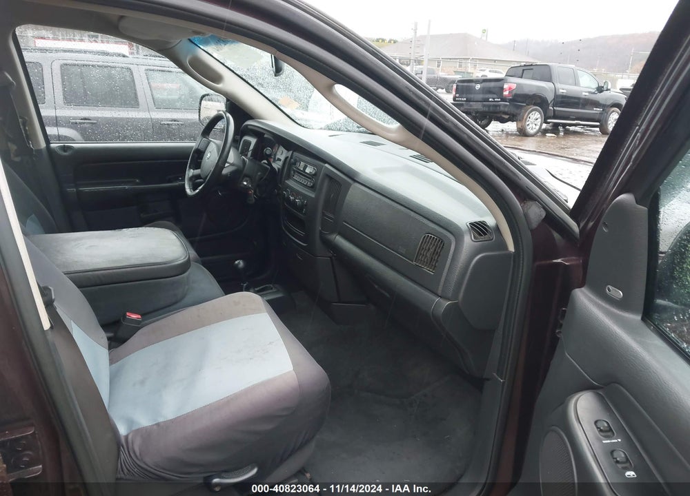 2005 DODGE RAM 1500 SLT/LARAMIE VIN: 1D7HU18DX5S191111