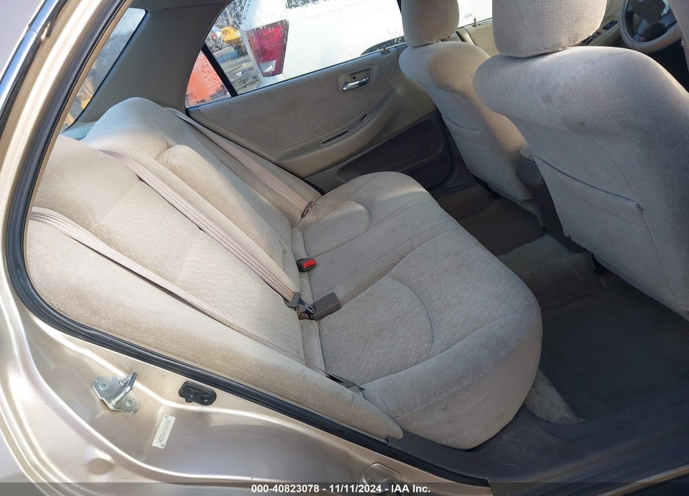 2001 HONDA ACCORD 2.3 LX VIN: 1HGCG56471A018833