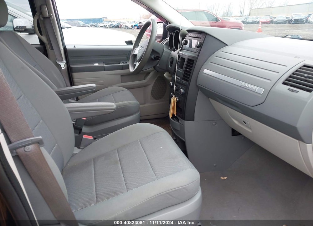 2009 DODGE GRAND CARAVAN SE VIN: 2D8HN44EX9R621848