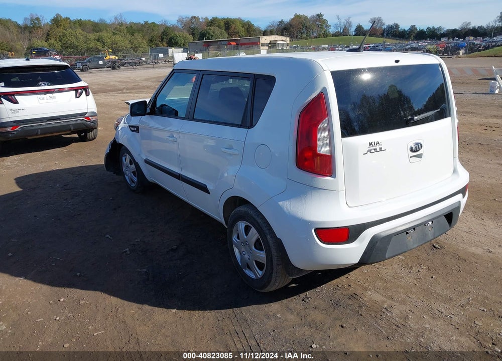 2013 KIA SOUL VIN: KNDJT2A50D7774067