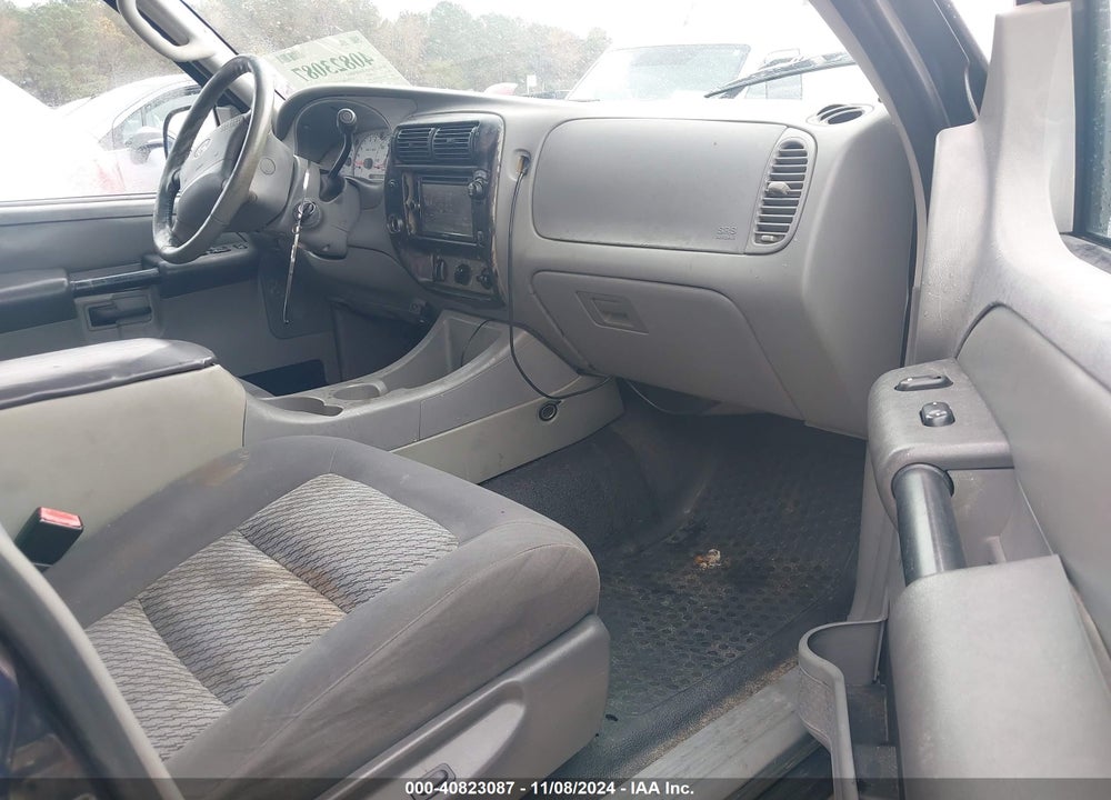 2003 FORD EXPLORER SPORT TRAC XLS/XLT VIN: 1FMZU67E53UB42658
