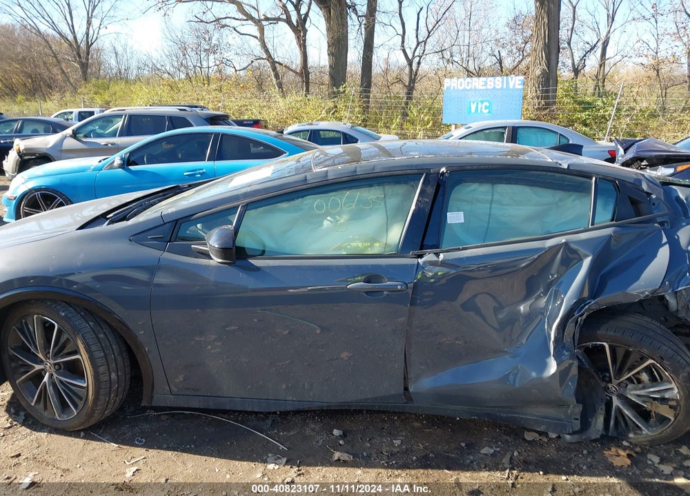 2023 TOYOTA PRIUS XLE AWD-E VIN: JTDADABU8P3006135