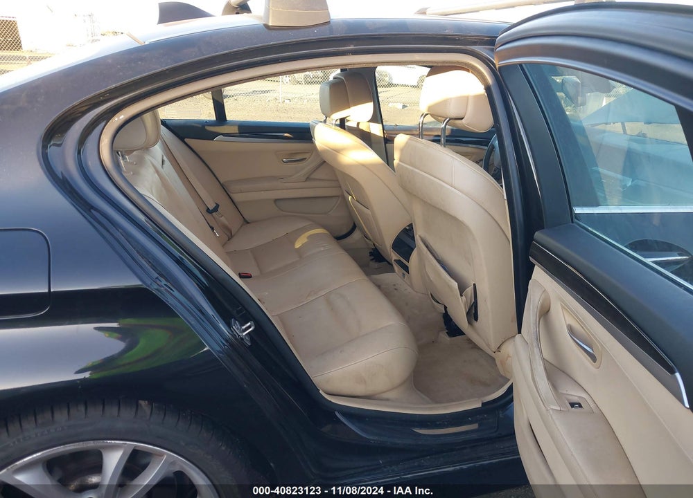 2012 BMW 528I XDRIVE VIN: WBAXH5C52CDW02372