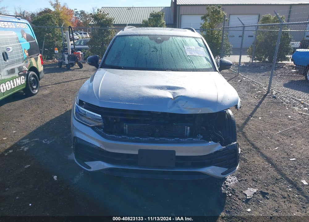 2022 VOLKSWAGEN TIGUAN 2.0T SE R-LINE BLACK VIN: 3VV8B7AX2NM018989