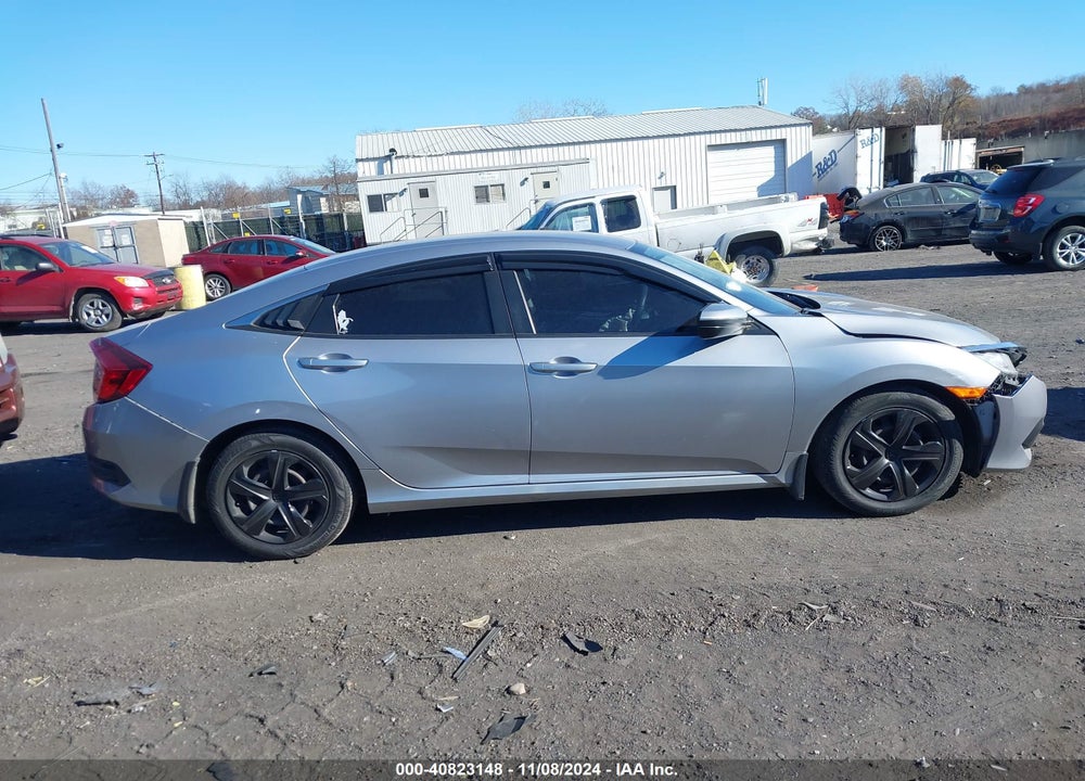 2018 HONDA CIVIC LX VIN: 2HGFC2F58JH519618