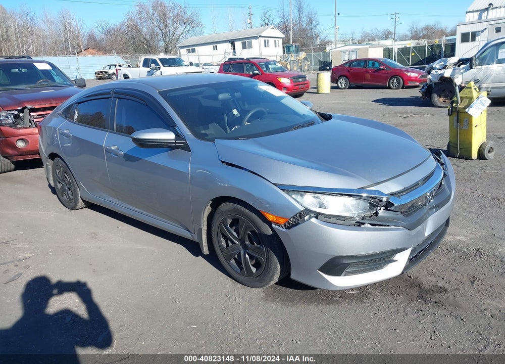 2018 HONDA CIVIC LX VIN: 2HGFC2F58JH519618