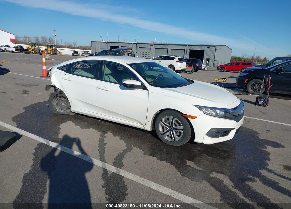 2017 HONDA CIVIC LX VIN: 19XFC2F67HE035811