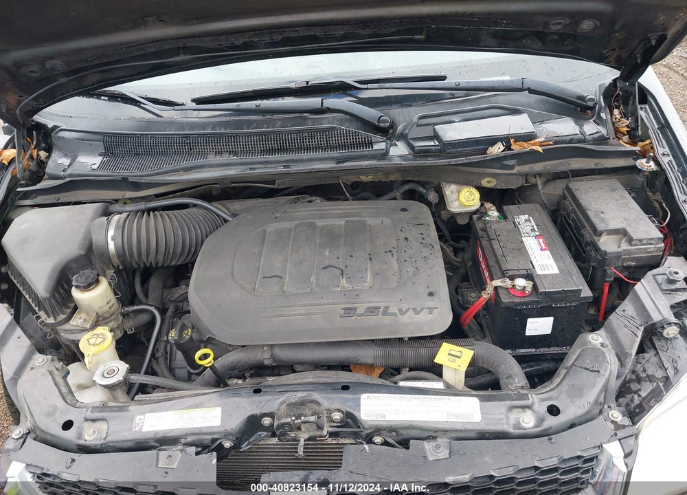 2011 DODGE GRAND CARAVAN VIN: 2D4RN5DG8BR611760