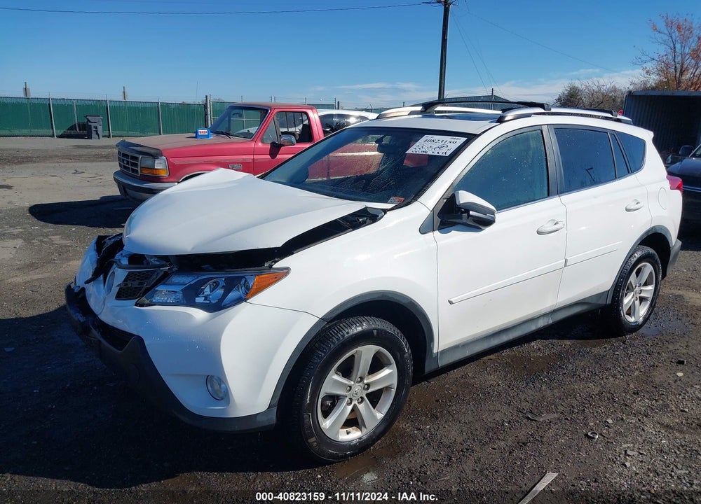 2013 TOYOTA RAV4 XLE VIN: JTMWFREV9D5011170