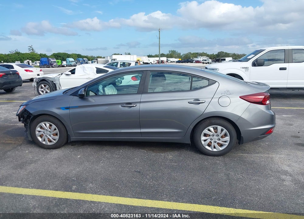 2019 HYUNDAI ELANTRA SE VIN: 5NPD74LF3KH487138