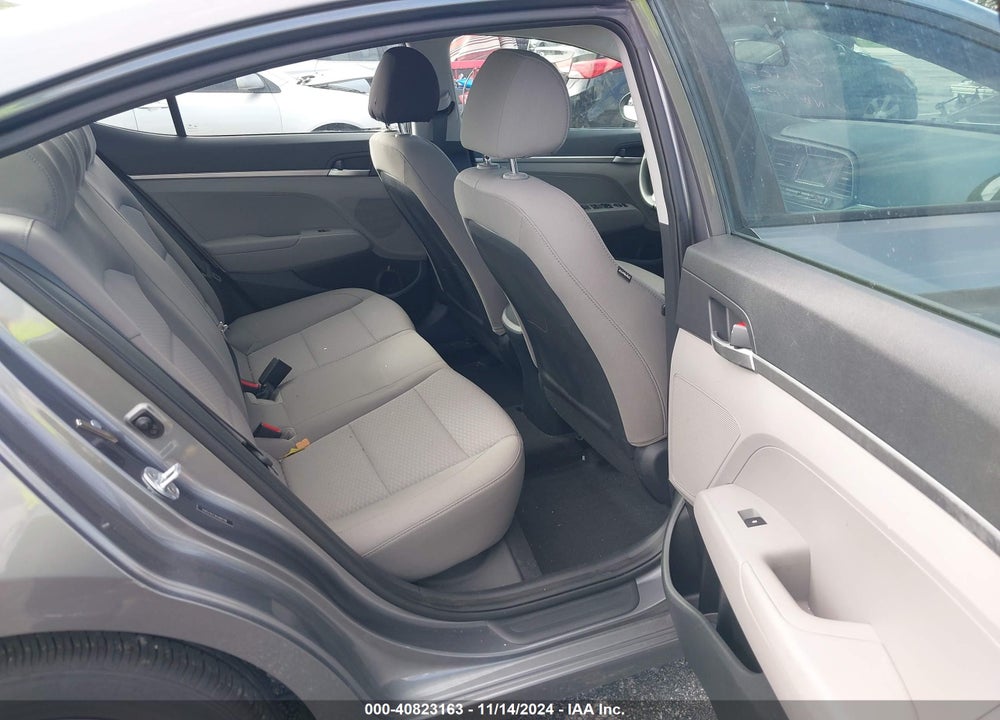 2019 HYUNDAI ELANTRA SE VIN: 5NPD74LF3KH487138