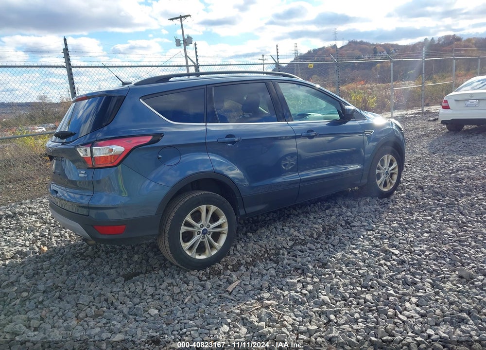 2018 FORD ESCAPE SE VIN: 1FMCU9GD0JUA29180