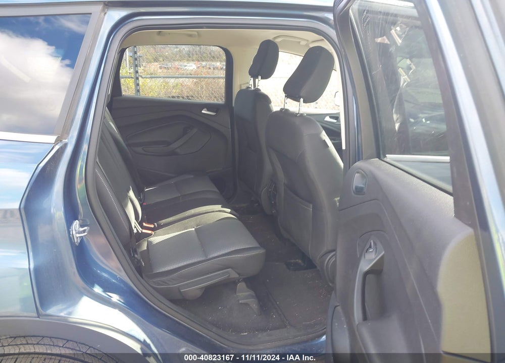 2018 FORD ESCAPE SE VIN: 1FMCU9GD0JUA29180