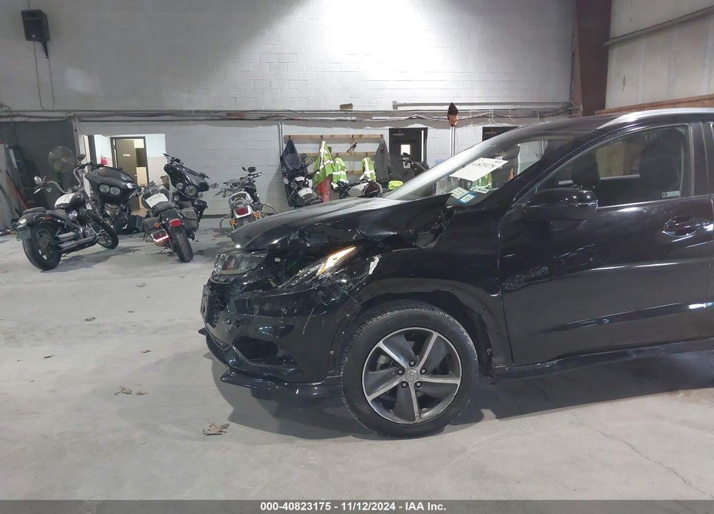 2019 HONDA HR-V TOURING VIN: 3CZRU6H91KM715820