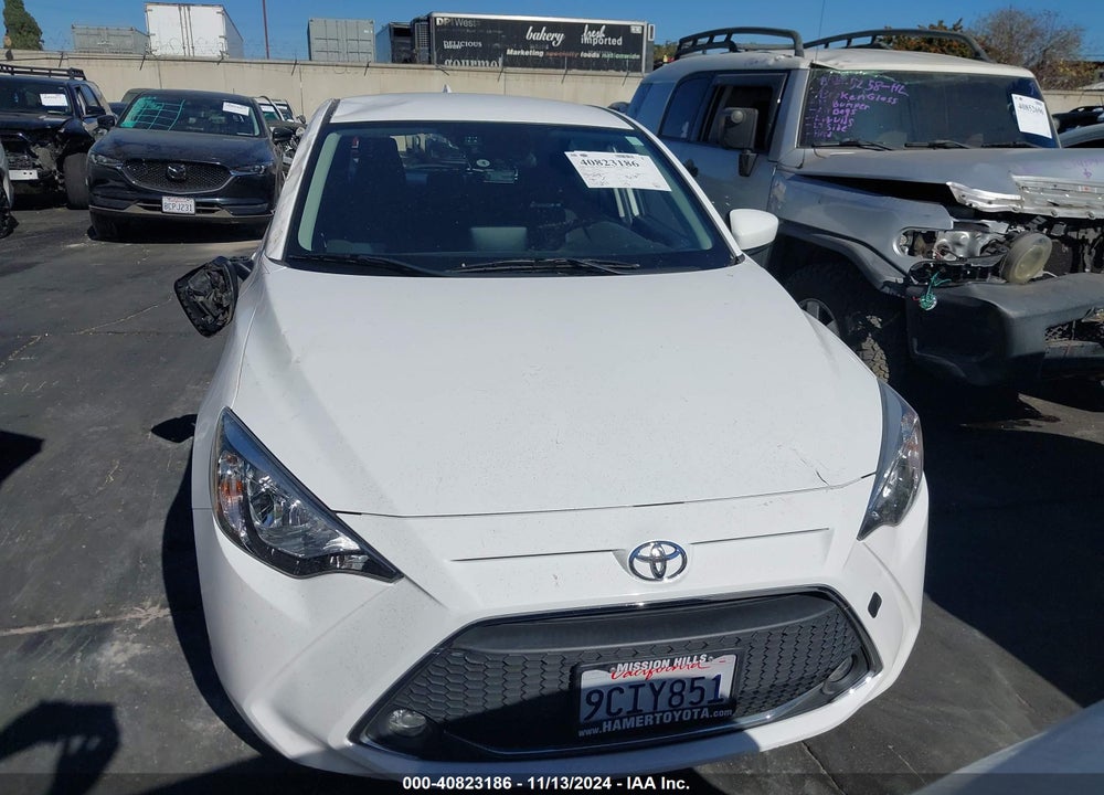 2020 TOYOTA YARIS LE VIN: 3MYDLBJV0LY705634