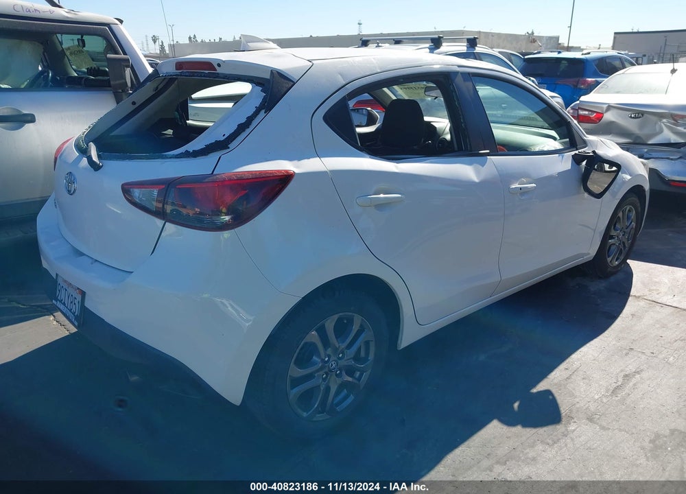 2020 TOYOTA YARIS LE VIN: 3MYDLBJV0LY705634