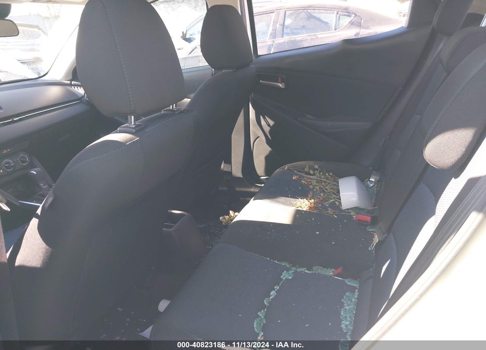 2020 TOYOTA YARIS LE VIN: 3MYDLBJV0LY705634