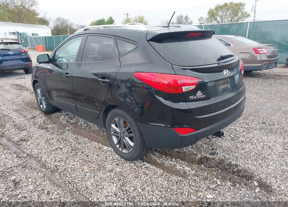 2015 HYUNDAI TUCSON SE VIN: KM8JU3AG0FU110744