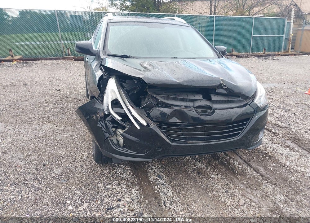 2015 HYUNDAI TUCSON SE VIN: KM8JU3AG0FU110744