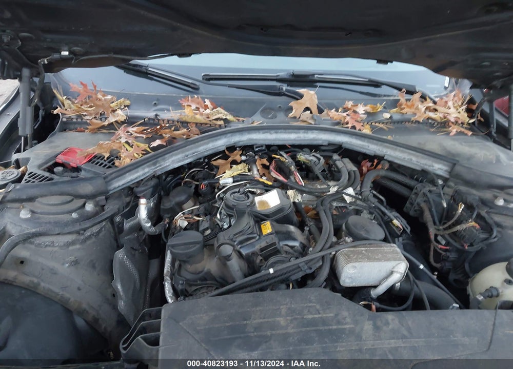2013 BMW 3 SERIES VIN: WBA3C1C51DF439015